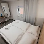 Golden Golem & Hotel