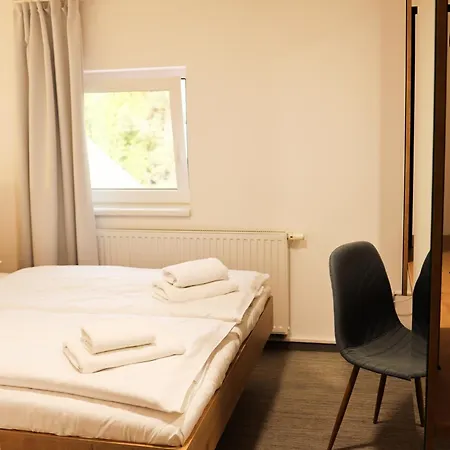Otel Golden Golem & 3*