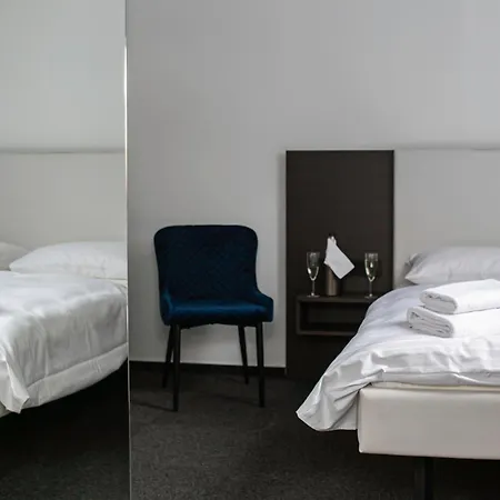 Golden Golem Hotel&spa 3* Prag