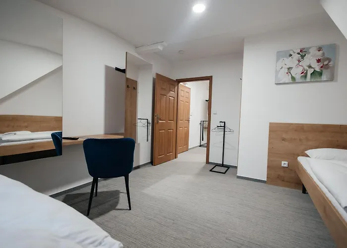Hotell Golden Golem & 3*
