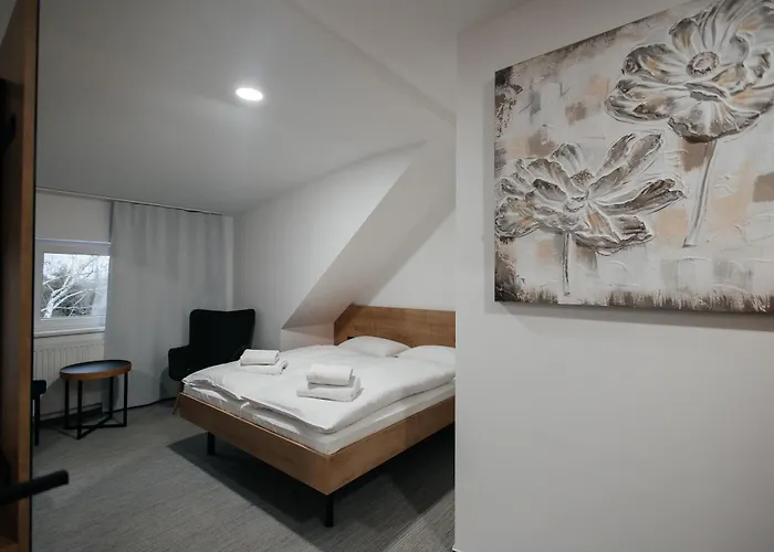 Hotell Golden Golem & 3*